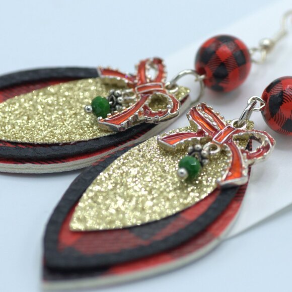 Handmade Dangle Christmas earrings - Picture 4 of 8